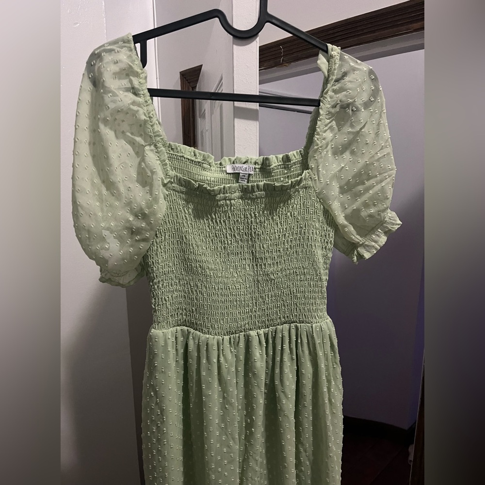 Green Puff Sleeve Dress